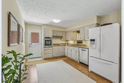 2361 Burch Circle NE, Atlanta, GA 30319 - Photo 8