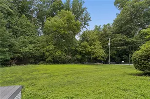 1055 Lee Cir NE, Atlanta, GA 30324 - Photo 46