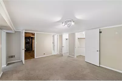 1055 Lee Circle NE, Atlanta, GA 30324 - Photo 24