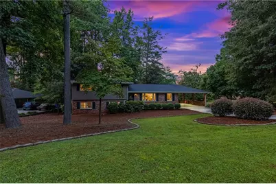 1684 Cartwright Court, Decatur, GA 30033 - Photo 2