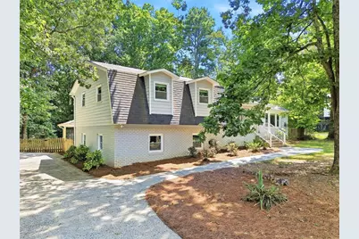 173 Brookwood Drive, Canton, GA 30114 - Photo 2