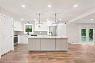 173 Brookwood Dr, Canton, GA 30114 - Photo 10