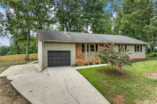 4206 High St, Buford, GA 30518 - Photo 6