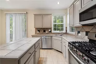 3975 Coventry Park Ln, Duluth, GA 30096 - Photo 18
