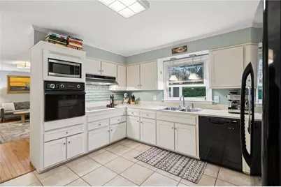 1651 Timberland Road NE, Atlanta, GA 30345 - Photo 10