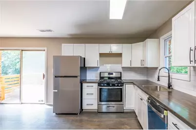 2680 Dunmoreland Terrace, South Fulton, GA 30349 - Photo 16