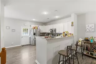 3135 Cedar Glade Ln, Buford, GA 30519 - Photo 8