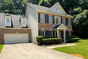 1707 Hidden Pond Cir, Lawrenceville, GA 30043 - Photo 2