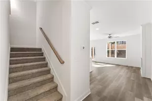 6005 Silverbell Dr, Flowery Branch, GA 30542 - Photo 18