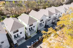 2369 Rover Ct, Atlanta, GA 30317 - Photo 32