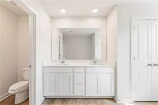 2064 Underwood Dr, Lawrenceville, GA 30043 - Photo 10