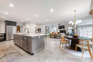 5662 Creekside Dr, Peachtree Corners, GA 30092 - Photo 12
