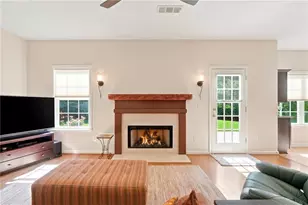 12815 Morningpark Cir, Alpharetta, GA 30004 - Photo 12