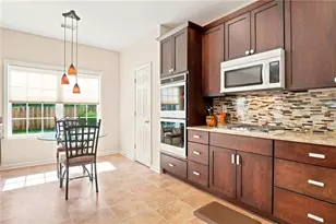 12815 Morningpark Cir, Alpharetta, GA 30004 - Photo 6