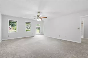 2470 Churchill Downs, Cumming, GA 30041 - Photo 20