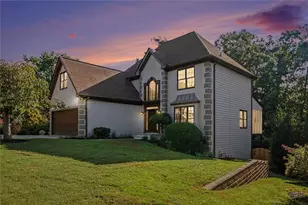 900 Secret Cove Dr, Sugar Hill, GA 30518 - Photo 2