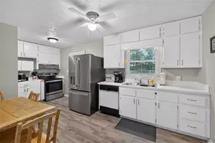 869 Rock Oak Ln, Lawrenceville, GA 30046 - Photo 10