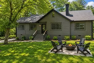 401 Ashburton Ave SE, Atlanta, GA 30317 - Photo 1