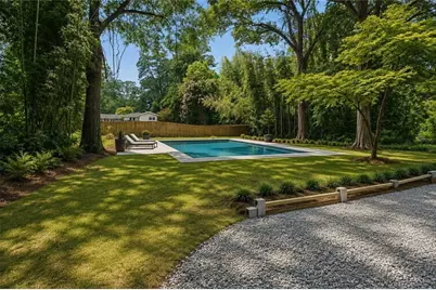401 Ashburton Avenue SE, Atlanta, GA 30317 - Photo 4