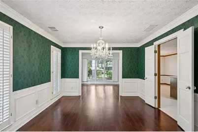 145 Shelli Lane, Roswell, GA 30075 - Photo 18