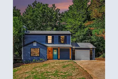 4952 Park West Drive, Stone Mountain, GA 30088 - Photo 2