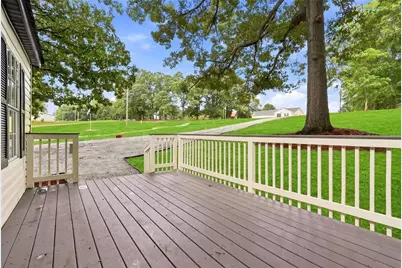 178 Hale Road, Maysville, GA 30558 - Photo 4