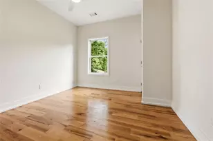 1084 Hubbard St SW, Atlanta, GA 30310 - Photo 14