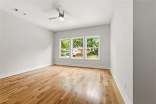 1084 Hubbard St SW, Atlanta, GA 30310 - Photo 10
