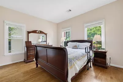 5381 Glenbrooke Trail, Dunwoody, GA 30338 - Photo 16