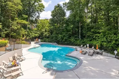 5381 Glenbrooke Trail, Dunwoody, GA 30338 - Photo 30