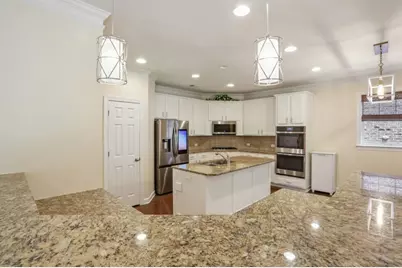 1641 Danbury Parc Place NE, Atlanta, GA 30319 - Photo 6