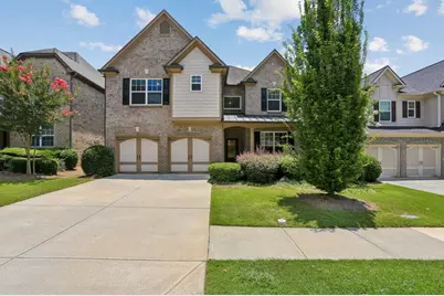 1641 Danbury Parc Place NE, Atlanta, GA 30319 - Photo 1