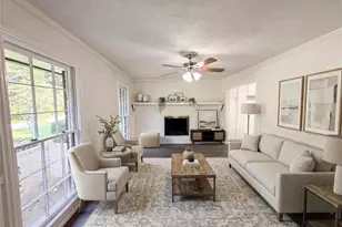 2688 Abington Dr, Snellville, GA 30078 - Photo 2