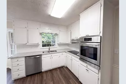 2688 Abington Drive, Snellville, GA 30078 - Photo 10