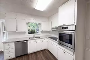 2688 Abington Dr, Snellville, GA 30078 - Photo 10