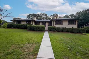 2688 Abington Dr, Snellville, GA 30078 - Photo 1