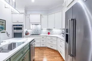 417 Clairemont Ave, Decatur, GA 30030 - Photo 10
