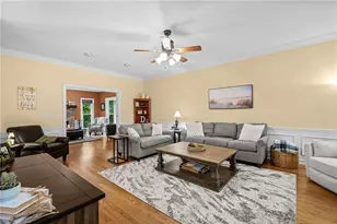 231 Trenton Ln, Canton, GA 30115 - Photo 10