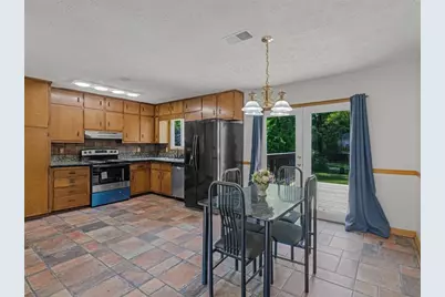 10 Glenn Burnie Drive, Stockbridge, GA 30281 - Photo 6