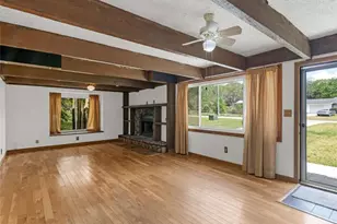 10 Glenn Burnie Dr, Stockbridge, GA 30281 - Photo 2