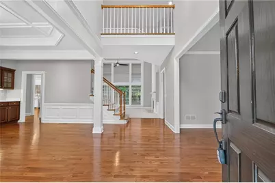 2093 Wrights Mill Circle NE, Atlanta, GA 30324 - Photo 4
