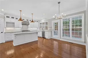 2093 Wrights Mill Cir NE, Atlanta, GA 30324 - Photo 16