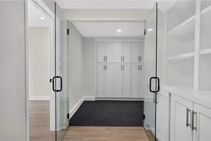 2093 Wrights Mill Cir NE, Atlanta, GA 30324 - Photo 52