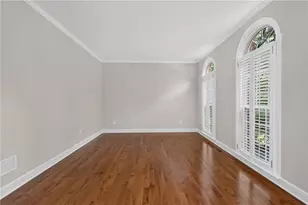 2093 Wrights Mill Cir NE, Atlanta, GA 30324 - Photo 12