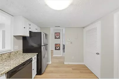 7750 Roswell Road #9F, Sandy Springs, GA 30350 - Photo 10