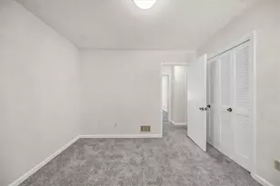 7750 Roswell Rd, Sandy Springs, GA 30350 - Photo 26