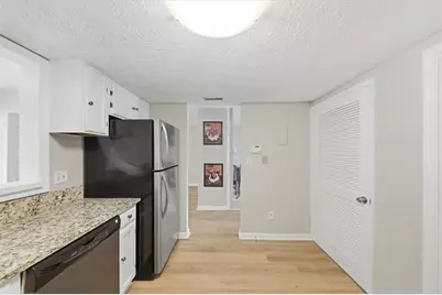 7750 Roswell Road #9F, Sandy Springs, GA 30350 - Photo 10