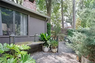1657 Laurel Ave NW, Atlanta, GA 30318 - Photo 34