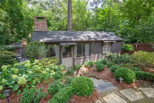 1657 Laurel Ave NW, Atlanta, GA 30318 - Photo 32
