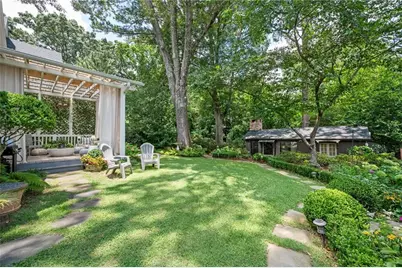 1657 Laurel Avenue NW, Atlanta, GA 30318 - Photo 28
